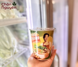 Cháo yến mạch gạo lứt rong biển ăn liền Yum Mom (ly)